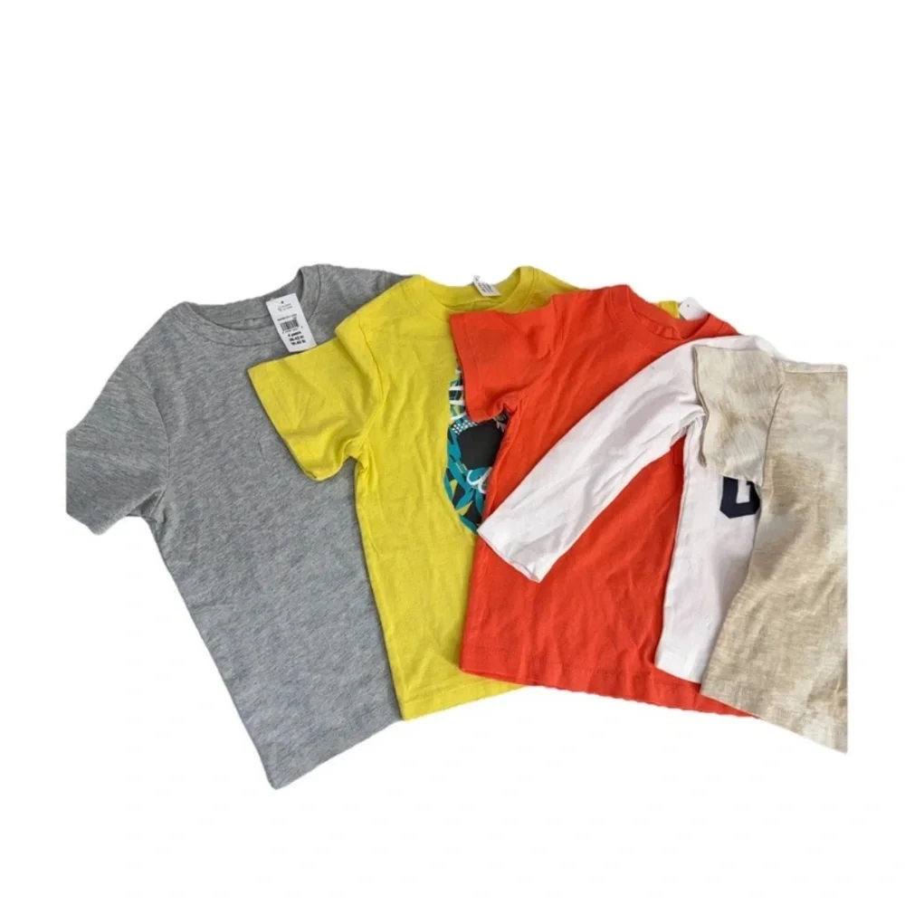 Gap Short Sleeve T-shirts, Boys Size 4 NWT, Lot of 5